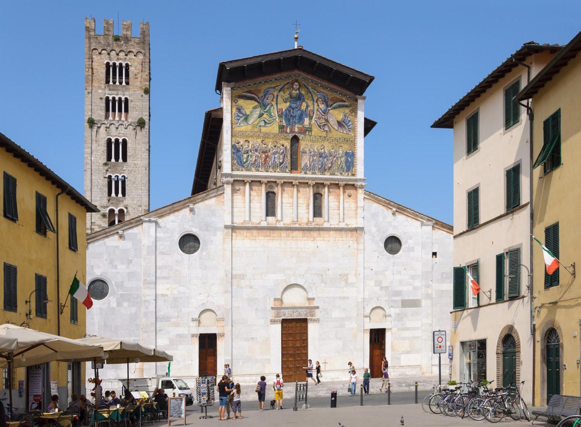 Апартаменти Dimora Leonardo. Centro Storico. Лукка Екстер'єр фото
